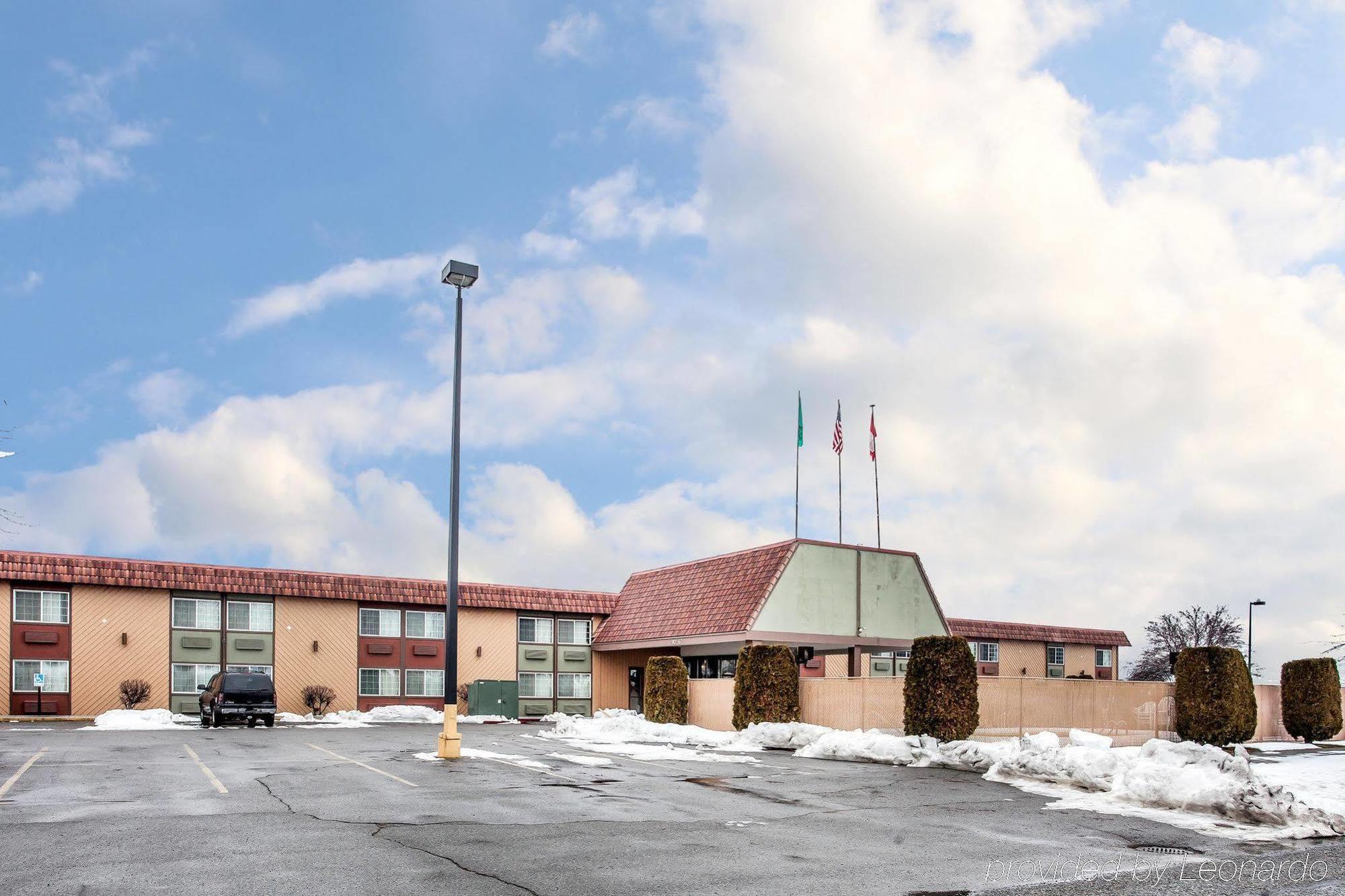 Quality Inn & Suites Okanogan - Omak Exterior photo